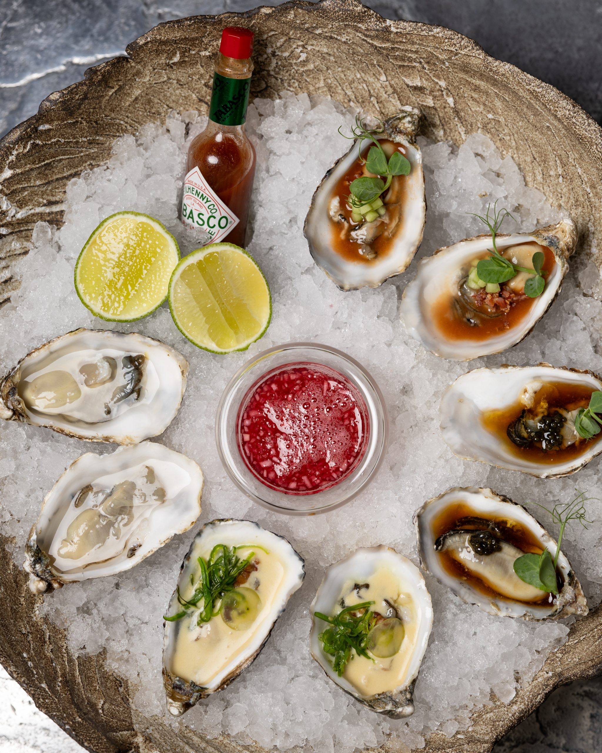 Your Summer Essentials: A Roe + Bone Oyster Guide thumbnail
